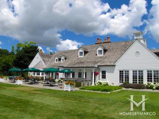 Conway Farms subdivision in Lake Forest, IL