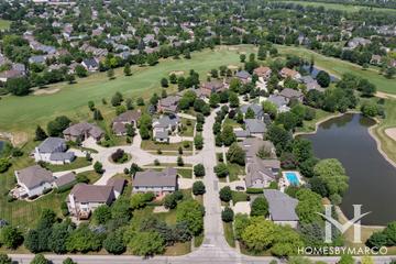 Augusta Green subdivision in the Gregg's Landing neighborhood of Vernon Hills, IL