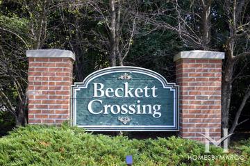 Photos of Beckett Crossing subdivision in Mundelein, IL