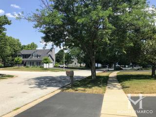 Fairway Crossing subdivision in Oswego, IL