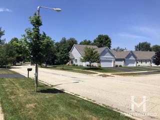 Lakeview Estates subdivision in Oswego, IL