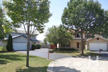 The Pines subdivision in Gurnee, IL