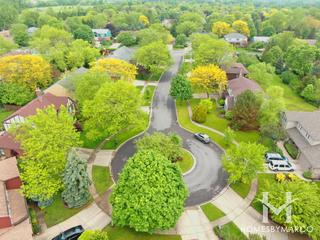 Winchester Estates subdivision in Libertyville, IL