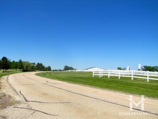 Hunt Club Farms subdivision in Gurnee, IL