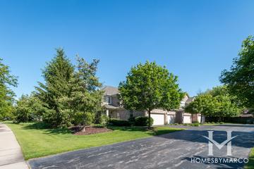 Deer Crossing subdivision in Naperville, IL