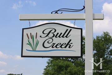 Bull Creek subdivision in Libertyville, IL