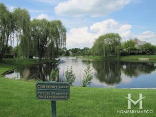 Canterbury subdivision in Libertyville, IL
