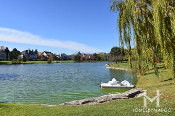 Canterbury subdivision in Libertyville, IL