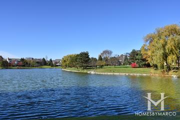 Canterbury subdivision in Libertyville, IL
