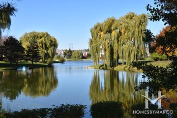 Canterbury subdivision in Libertyville, IL