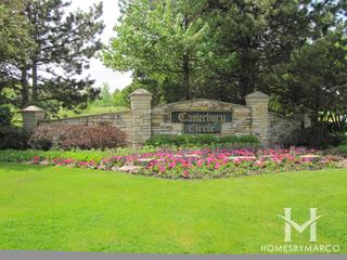 Canterbury subdivision in Libertyville, IL