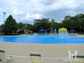 Carriage Hill subdivision in Libertyville, IL