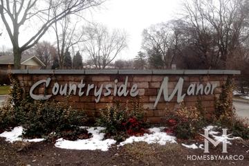 Countryside Manor subdivision in Libertyville, IL