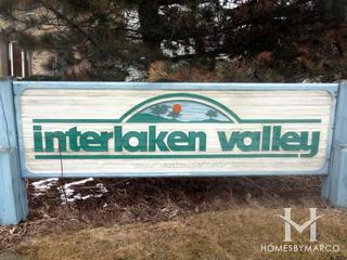 Interlaken Valley subdivision in Libertyville, IL