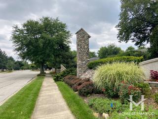 Brighton Ridge subdivision in Naperville, IL