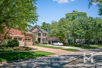 Basswood Estates subdivision in Naperville, IL