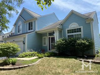 Eagle Pointe subdivision in Naperville, IL