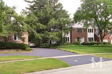 Evergreen Woods subdivision in Naperville, IL