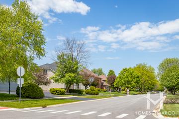 Greene Ridge subdivision in Naperville, IL