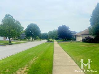 Hidden Valley Lake Estates subdivision in Naperville, IL
