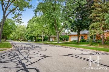 Kings Terrace subdivision in Naperville, IL