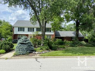 Lawn Meadow subdivision in Naperville, IL