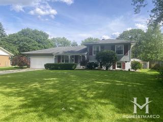 Longwood subdivision in Naperville, IL