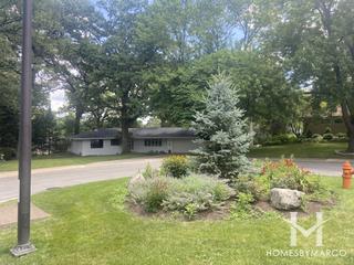 Photos of River Haven Estates subdivision in Naperville, IL