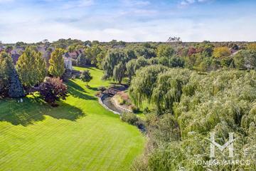 River Run subdivision in Naperville, IL
