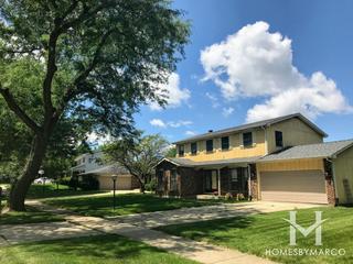 Steeple Run subdivision in Naperville, IL
