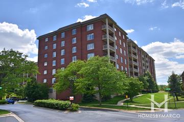 Woodlands of Morton Grove building in Morton Grove, IL