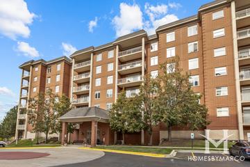 Woodlands of Morton Grove building in Morton Grove, IL