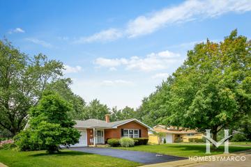 West Highlands subdivision in Naperville, IL