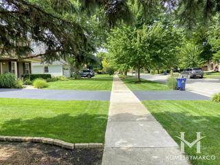 Photos of West Branch subdivision in Naperville, IL