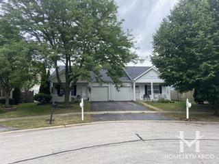 Woodlake subdivision in Naperville, IL