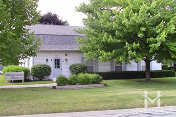 Winchester Place subdivision in Naperville, IL