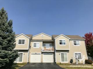 Heather Glen subdivision in Aurora, IL