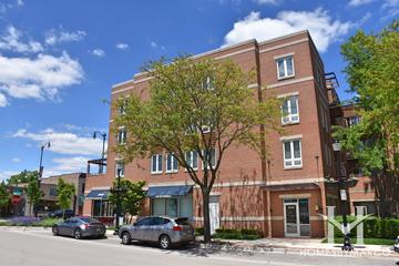Lincoln Court building in Skokie, IL