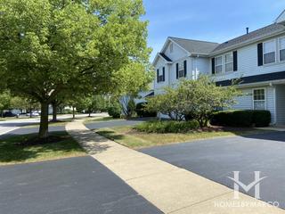 Estes Park subdivision in Naperville, IL