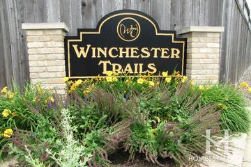 Winchester Trails subdivision in Naperville, IL