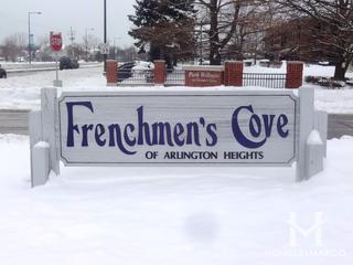 Frenchmans Cove subdivision in Arlington Heights, IL