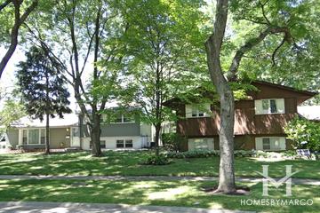 Kings Terrace subdivision in Buffalo Grove, IL