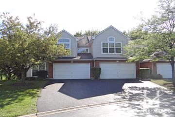 Roseglen subdivision in Buffalo Grove, IL