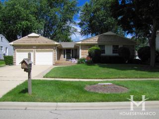 Strathmore Lake subdivision in Buffalo Grove, IL