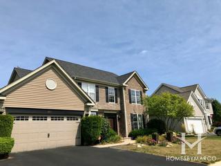 Chicory Place subdivision in Aurora, IL