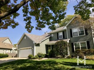Hunters Ridge subdivision in Aurora, IL