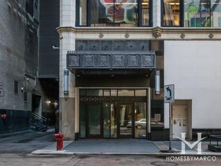 Abbey Glenn Estates subdivision in Hawthorn Woods, IL