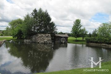Countryside Glen subdivision in Hawthorn Woods, IL