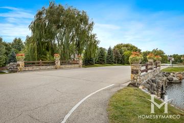 Countryside Glen subdivision in Hawthorn Woods, IL