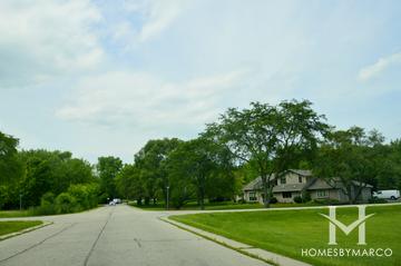 Glennshire subdivision in Hawthorn Woods, IL
